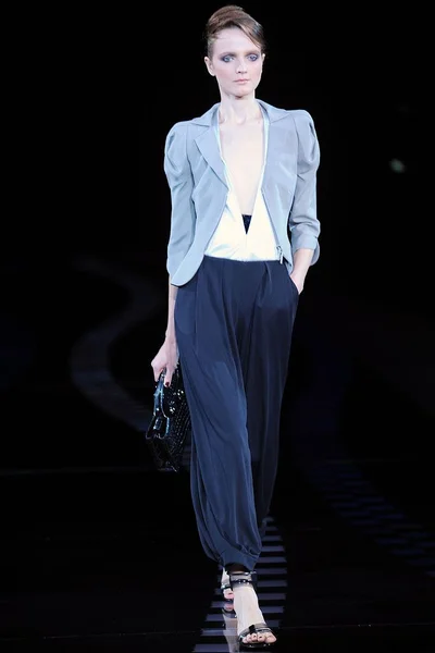 Look 5
